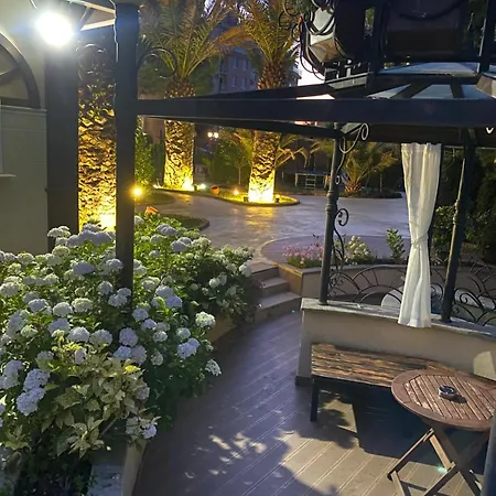 Apartment Messembria *